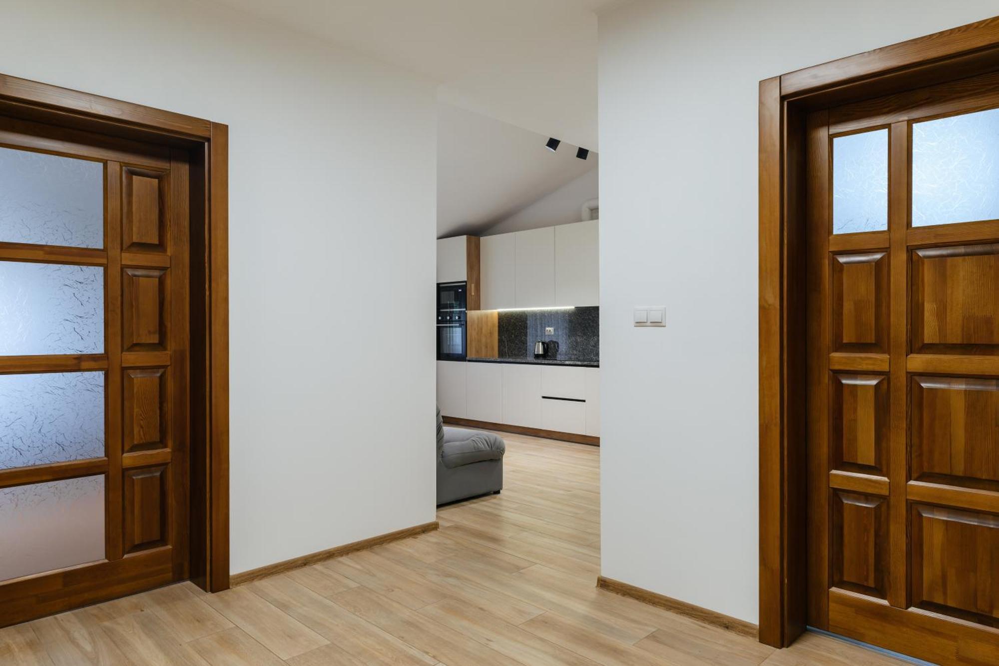 Luxury Apartments Uzhorod Екстер'єр фото