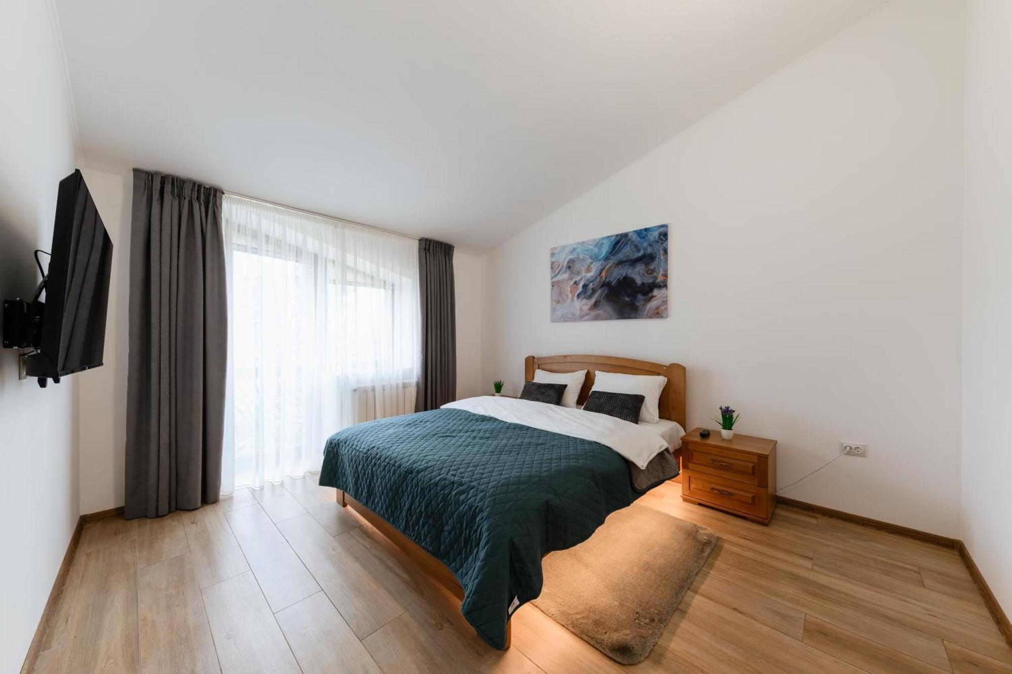 Luxury Apartments Uzhorod Екстер'єр фото